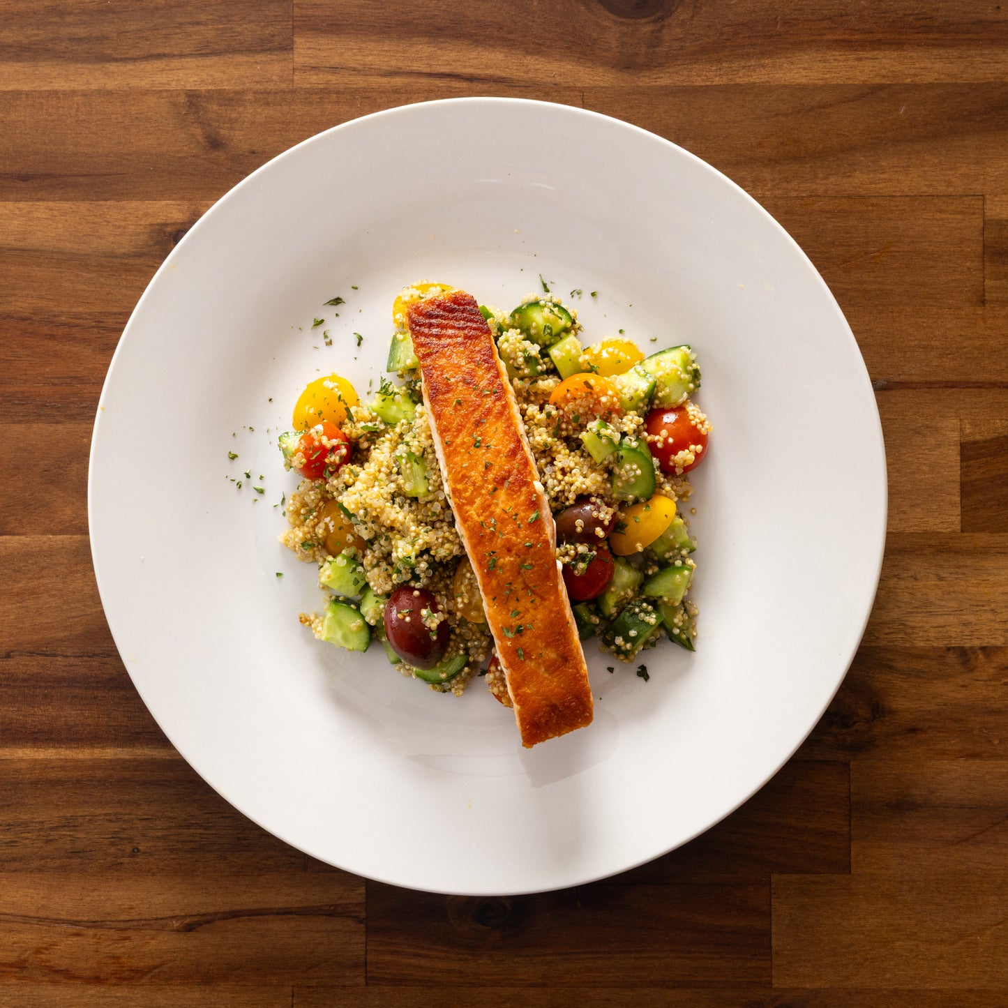 Salmon Quinoa Bowl)